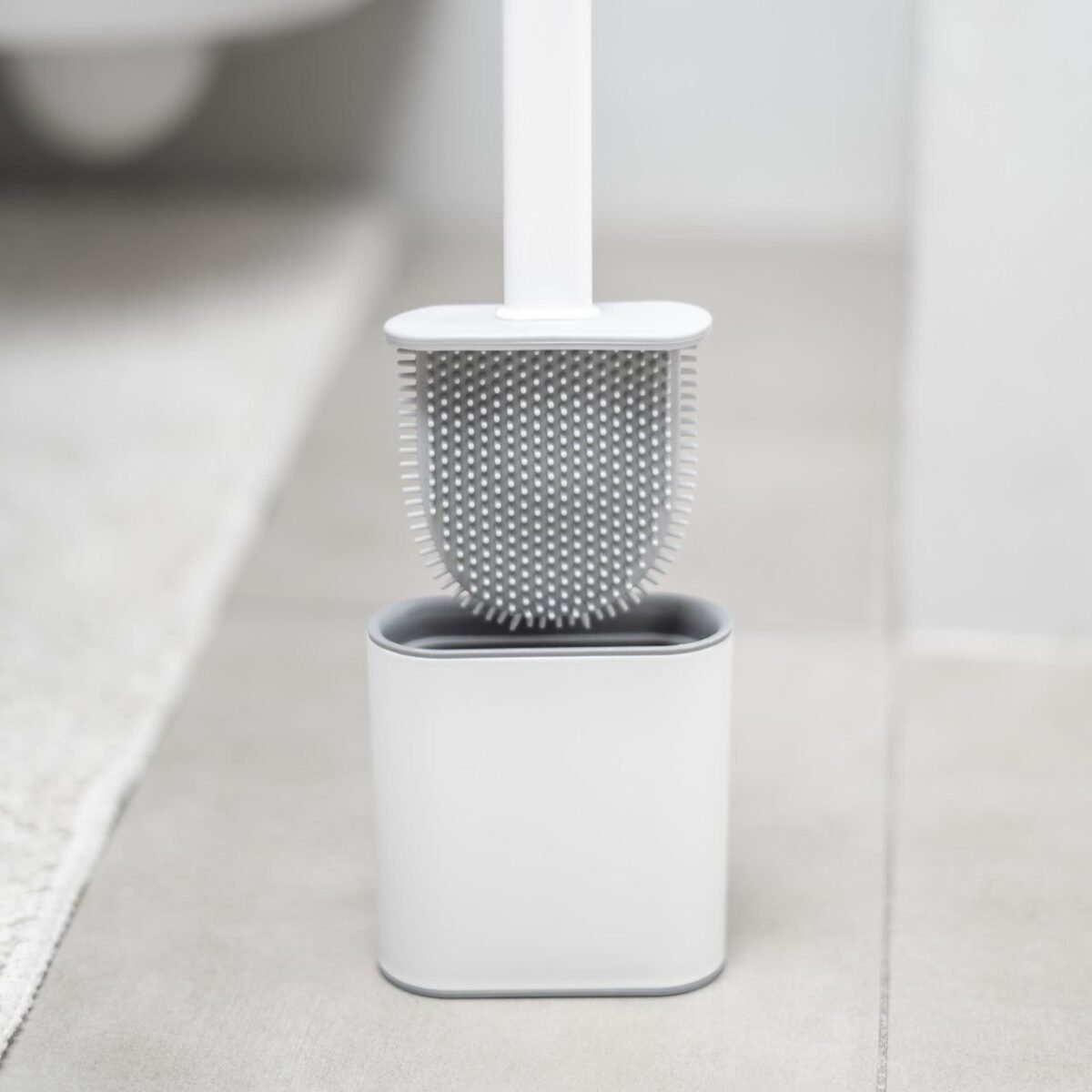 cleanako silicone toilet brush bathroom toilet scrubber toilet bowl brush flexible toilet brush and holder lifestyle 2.jpg