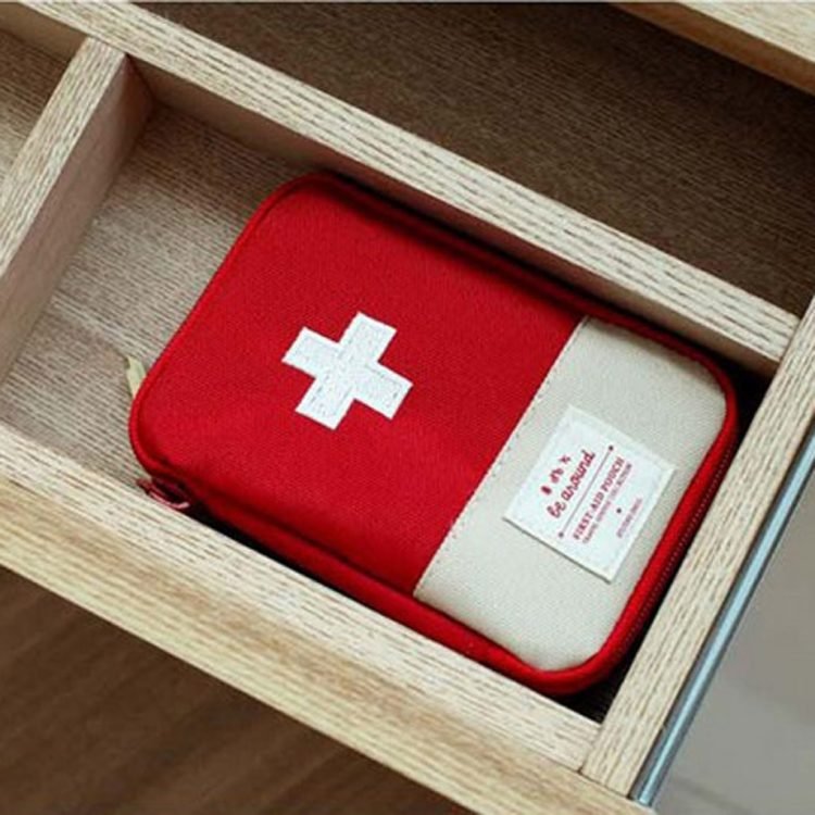 Cute Mini Portable Medicine Bag First Aid Kit Medical Emergency Kits Organizer Outdoor Household Medicine Pill 2.jpg Cute Mini Portable Medicine Bag First Aid Kit Medical Emergency Kits Organizer Outdoor Household Medicine Pill 2.jpg